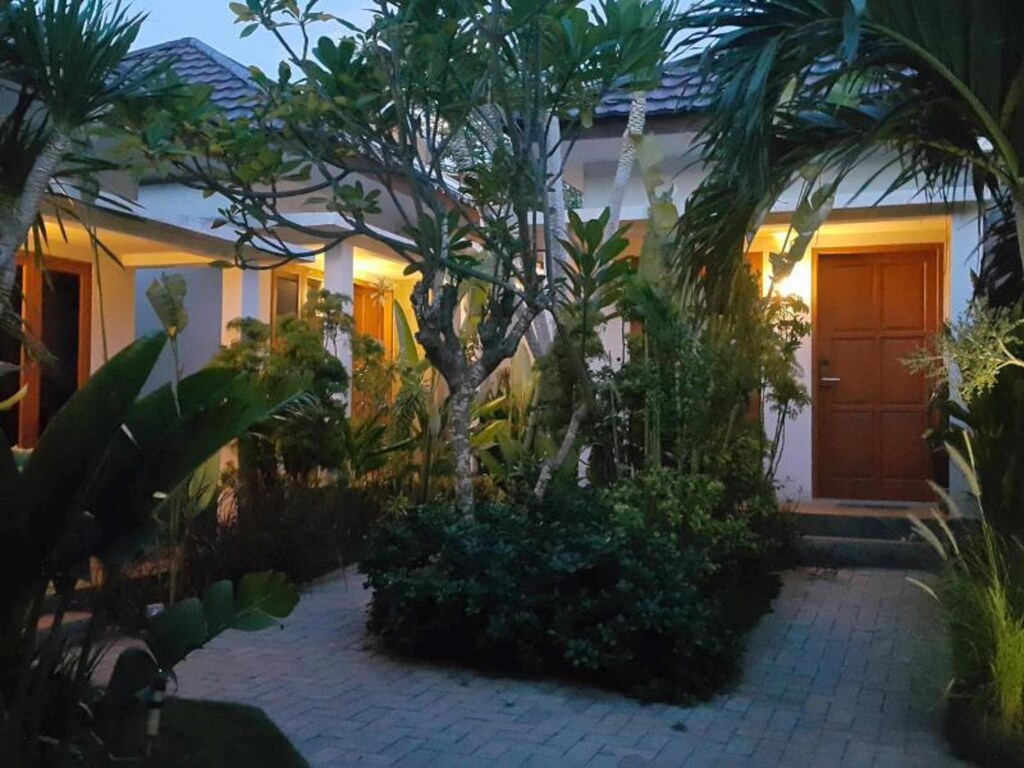 Kampoeng Nelayan Resto And Villa